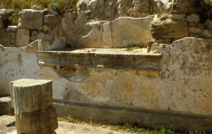 Soluntum: Hellenistic statue base in the stoa of the agora. (Photo: J. Prag 2002)